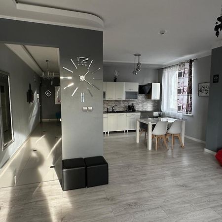 Apartamenty Sofija Deluxe Centrum Zielona Góra Eksteriør bilde